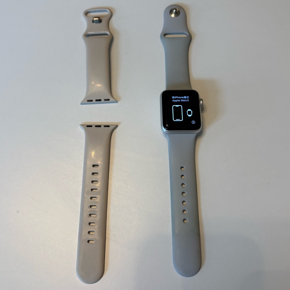 APPLE WATCH | SERIES 3 WIFI ONLY | 38 MM ALUMINUM CASE S/M WATCH BAND